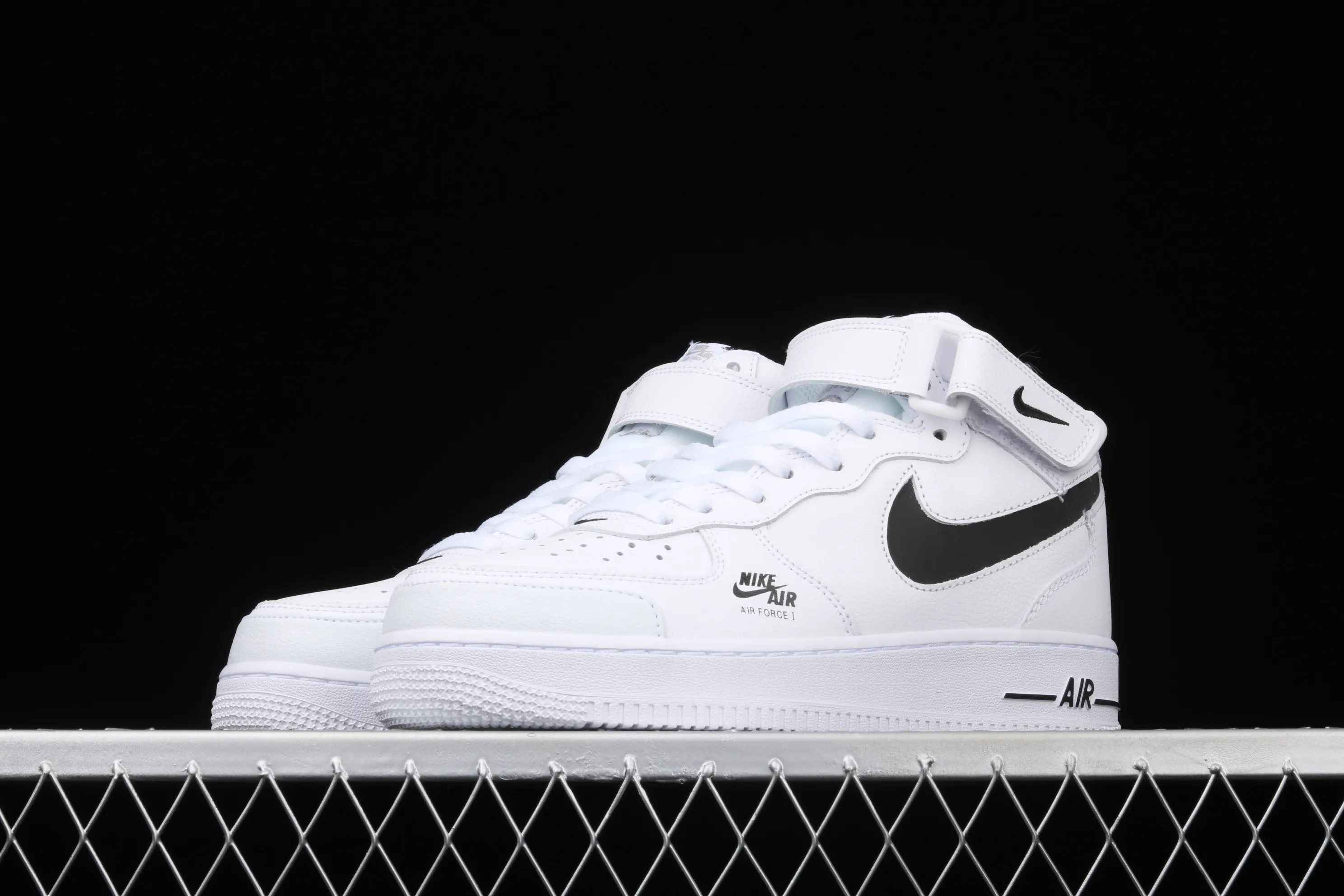 All categories Nk Air Force 1 Air Force series Nk Air Force 1 Mid Air Force mid-top Nk Air Force 1 Mid "Premium" black and white colorful color Air Force One Chinese casual sneakers CV3039-108